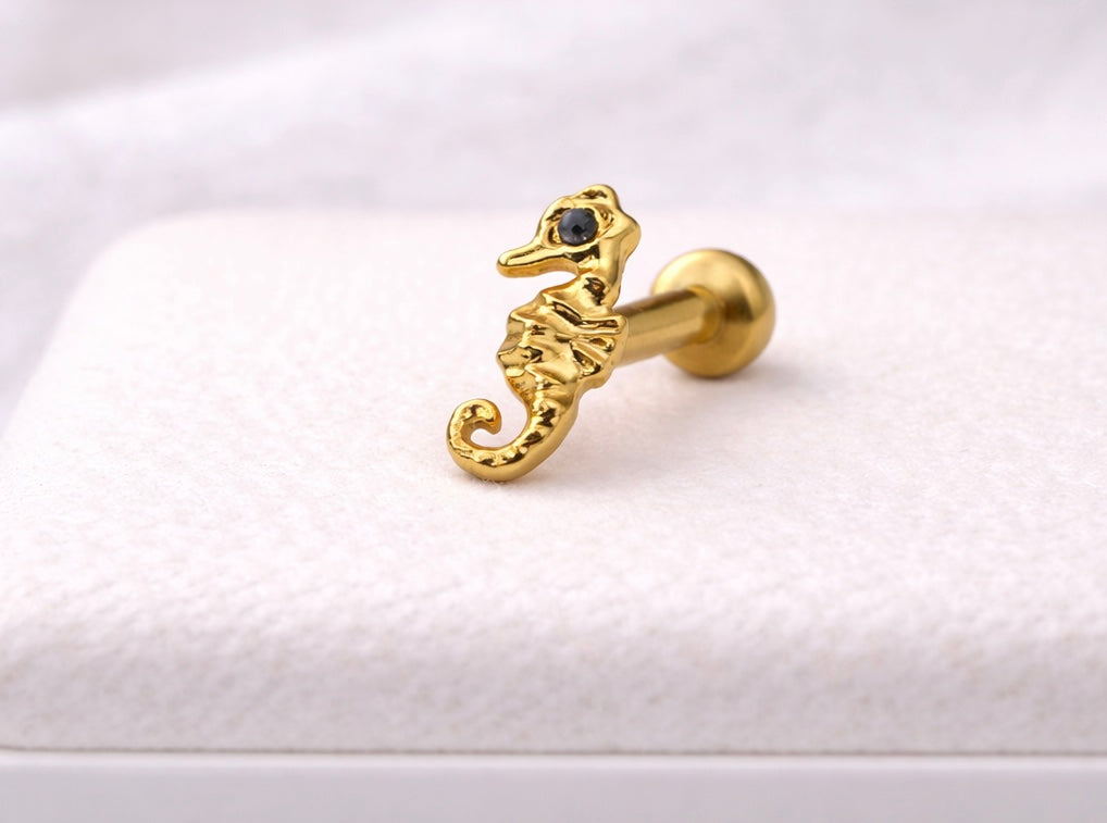 Titan Labret Piercing Seepferdchen – Ohrpiercing in Gold