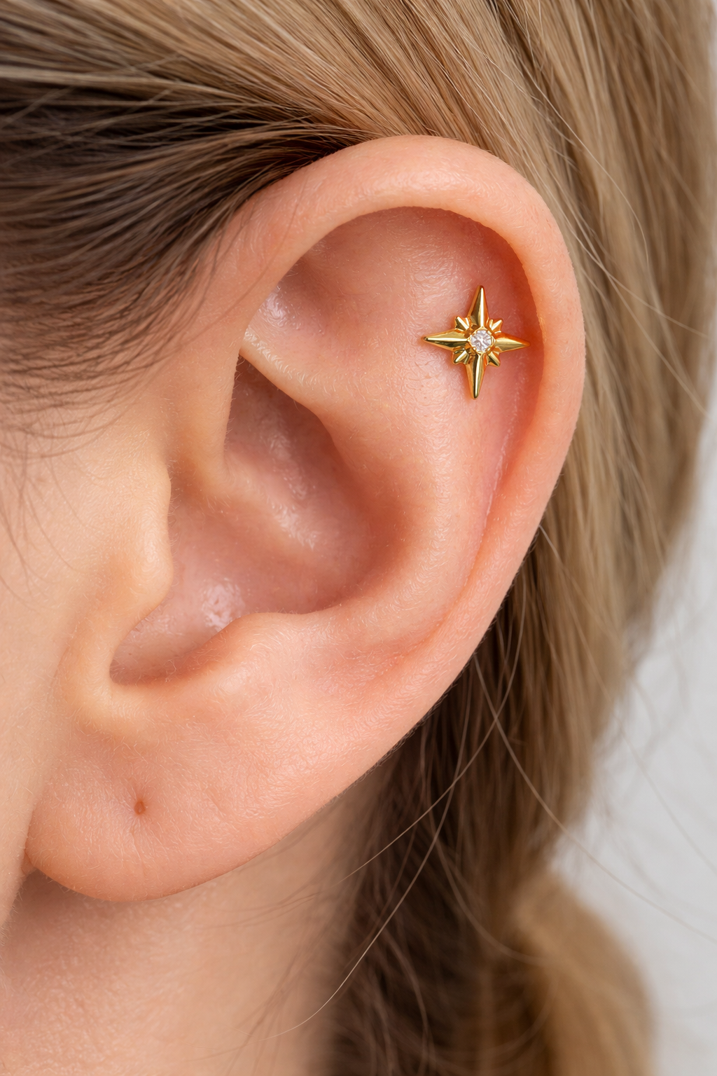 Titan Labret Piercing Stern – Flat & Helix Ohrpiercing