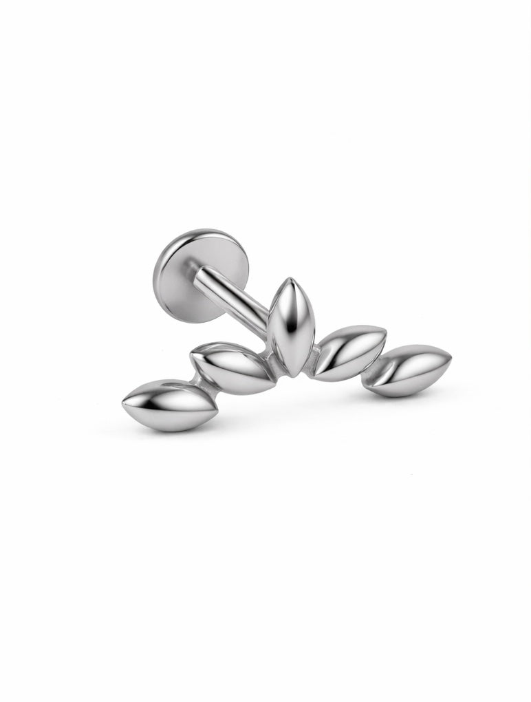 ✨ Titan Piercing mit Blätter-Motiv Silber